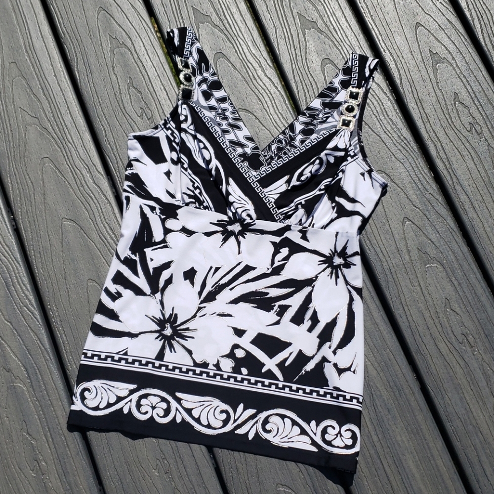 Cache Women's Sleeveless Blouse